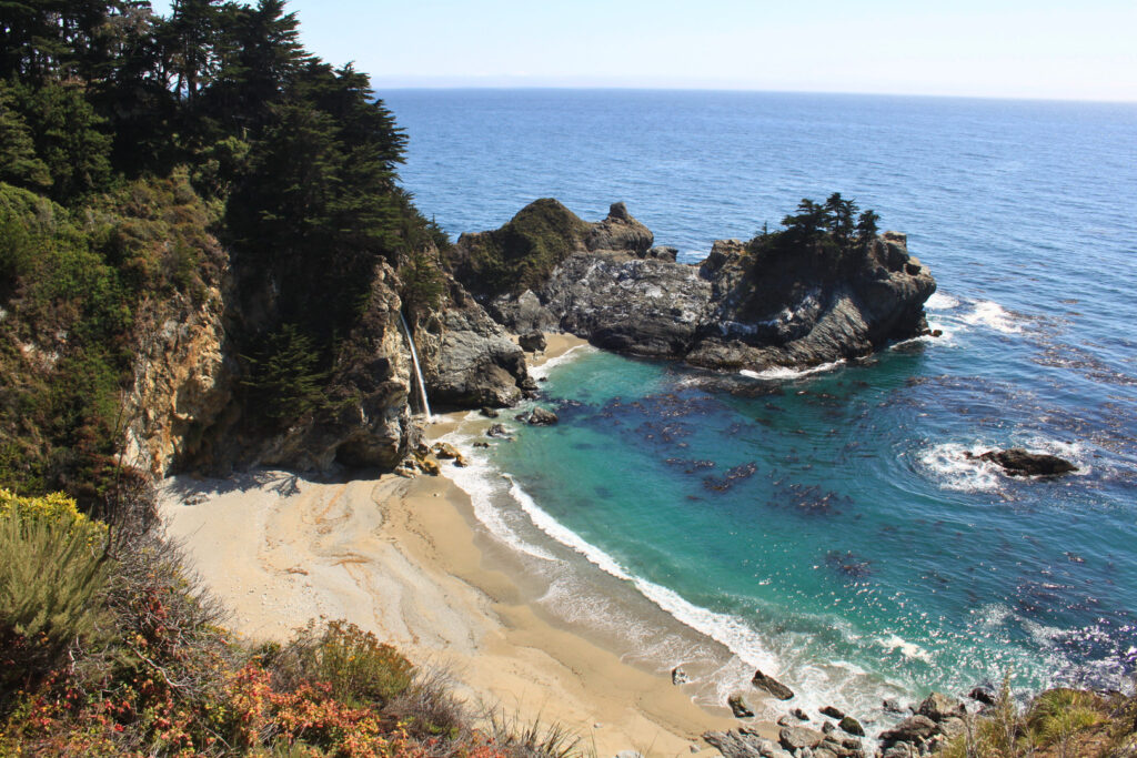 USA West Coast Road Trip: McWay waterfall