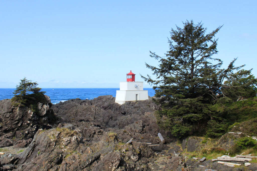 3 day itinerary to Tofino, Lighthouse in Ucluelet